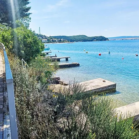 Pintar-3 By Interhome Jadranovo